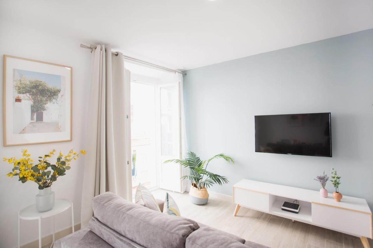 Nueva Almudena Apartment By Cadiz4Rentals ภายนอก รูปภาพ